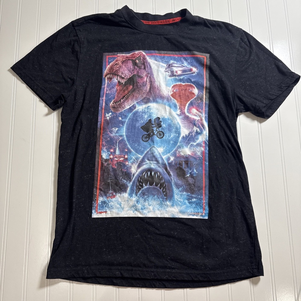 Universal Studio Jaws ET Back To Future Jurassic Park Black T Shirt Adult Small